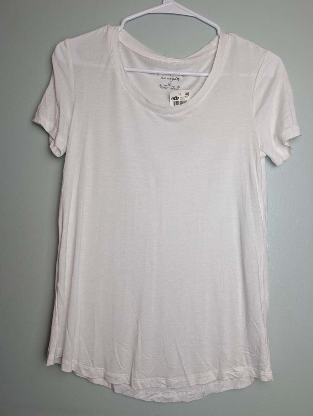 Everydaystyle Basics Maison Jules T-Shirt Size XS Bright White Scoop Neck